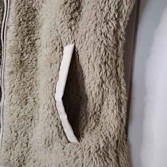 Patagonia Women's Beige ELKH Los Gatos Regular-Fit Sleeveless Fleece Vest Size M - Picture 4 of 8